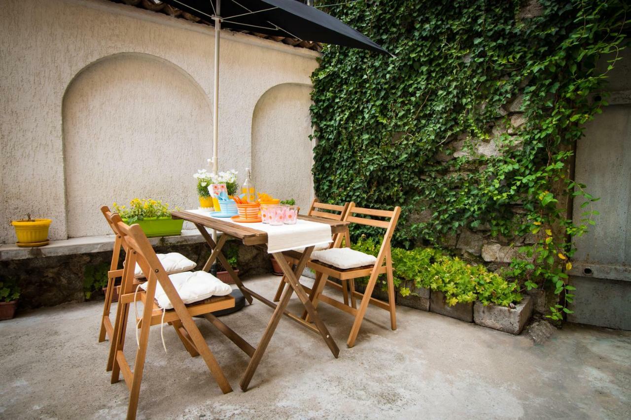 The Rocky House - Central & Private 2Bdr By Flat Mаnager プロヴディフ エクステリア 写真