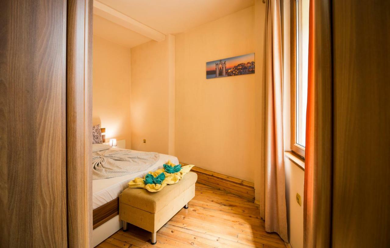 The Rocky House - Central & Private 2Bdr By Flat Mаnager プロヴディフ エクステリア 写真